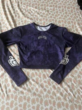 Darc Sport Purple Tie-Dye 'Wolves' Long Sleeve Crop Tee